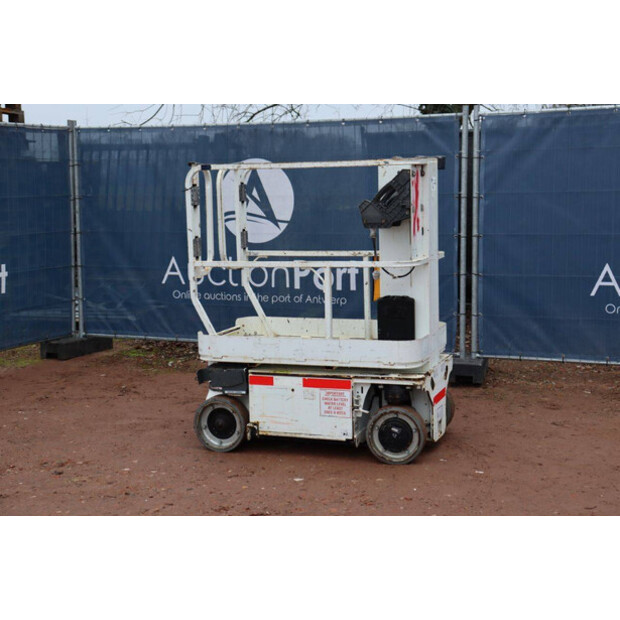 2015 جيه ال جي 1230ES-44789881