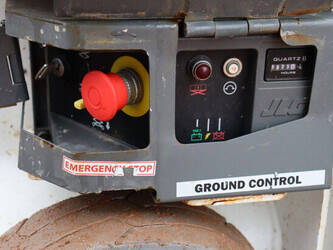 2015-jlg-1230es-1402174-44789891