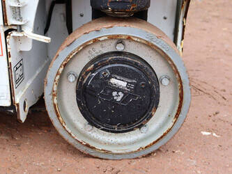 2015-jlg-1230es-1402174-44789894