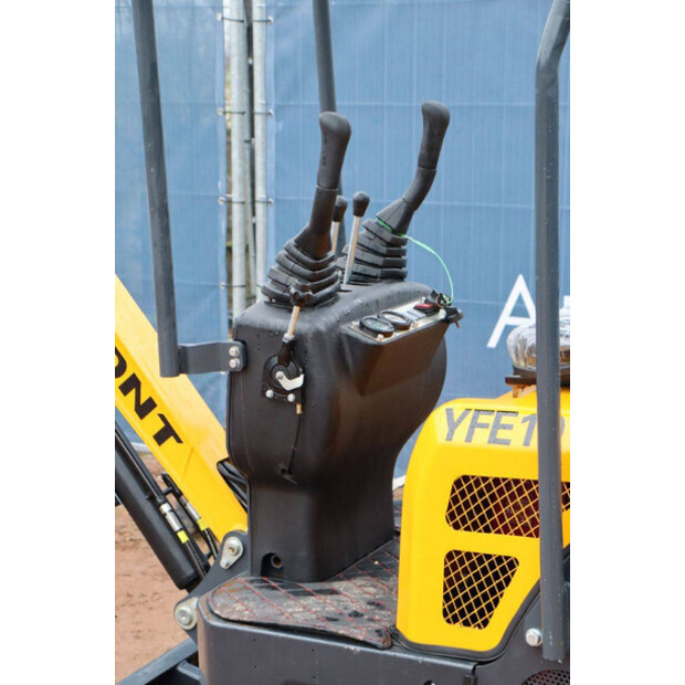 2025 Infront YFE10-44789940