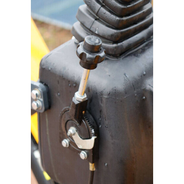 2025 Infront YFE10-44789942