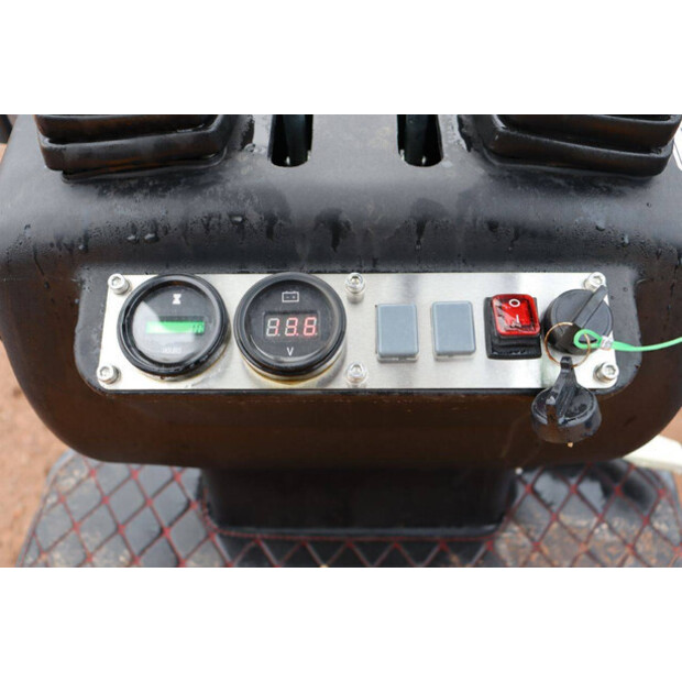 2025 Infront YFE10-44789954