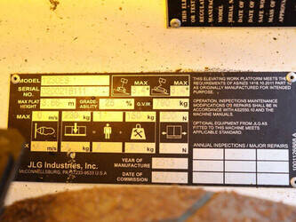 2013-jlg-1230es-1402189-44790324