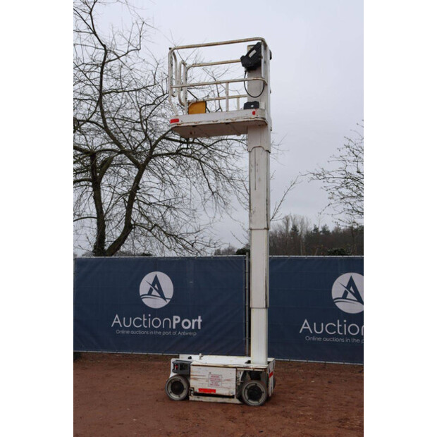 2013 جيه ال جي 1230ES-44790330