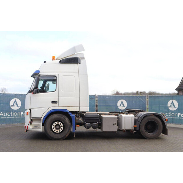 2002 Volvo FM9-44790513