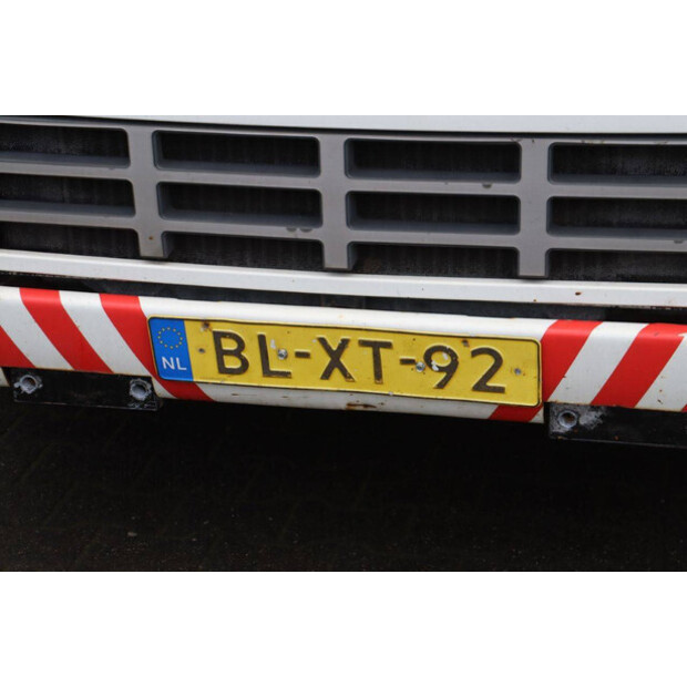 2002 Volvo FM9-44790522