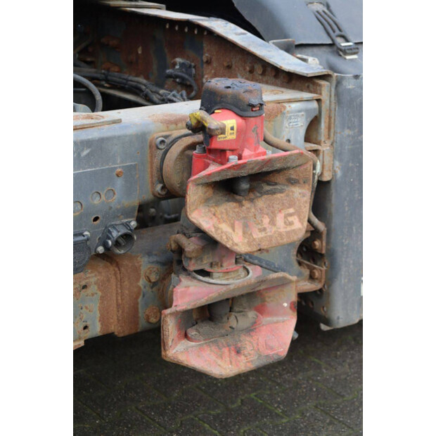 2002 Volvo FM9-44790527