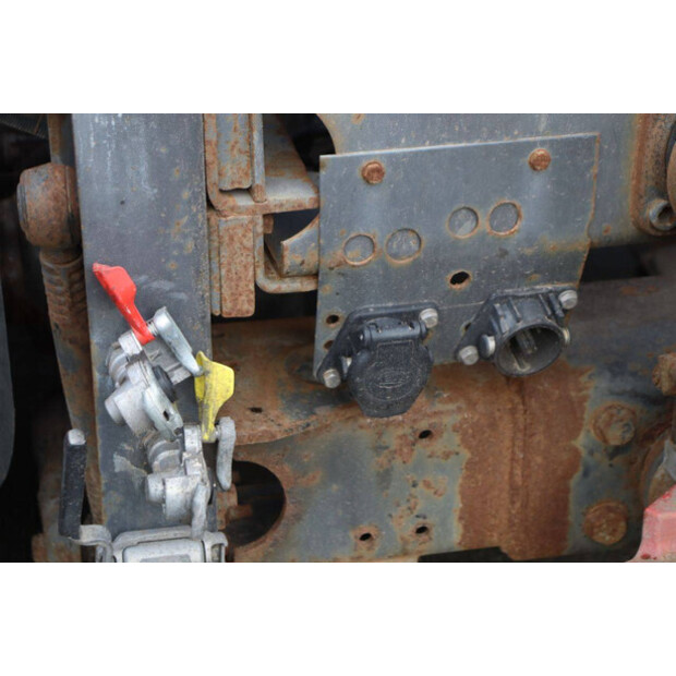 2002 Volvo FM9-44790528