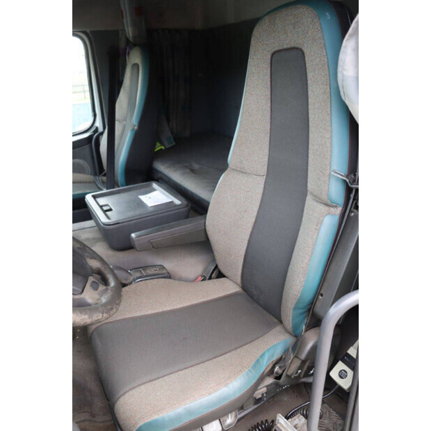 2002 Volvo FM9-44790537