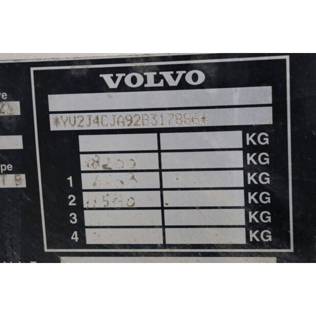 2002 Volvo FM9-44790550