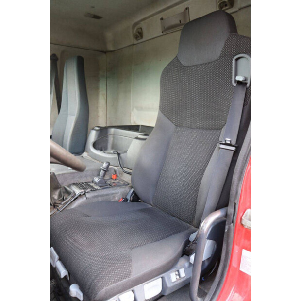 2007 فولفو OTHERS-44790595