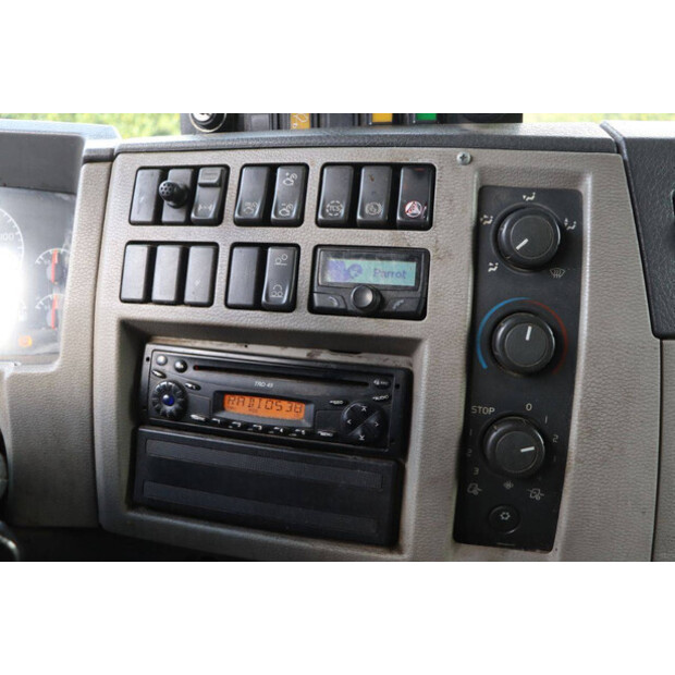 2007 فولفو OTHERS-44790602