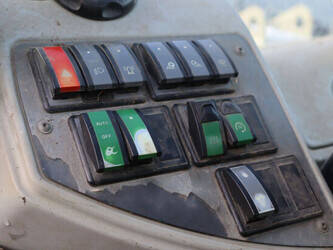 2010-claas-scorpion-7040-44790783