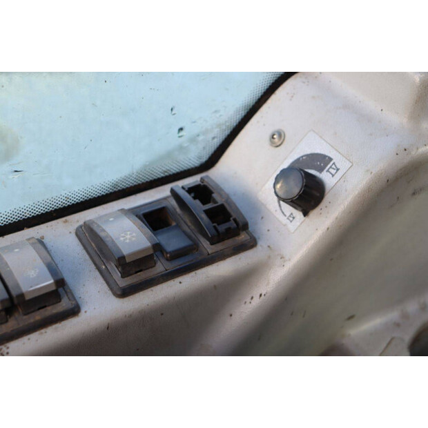 2010 CLAAS scorpion 7040-44790792