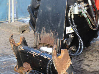 2012-manitou-mlt-840-137-44790813