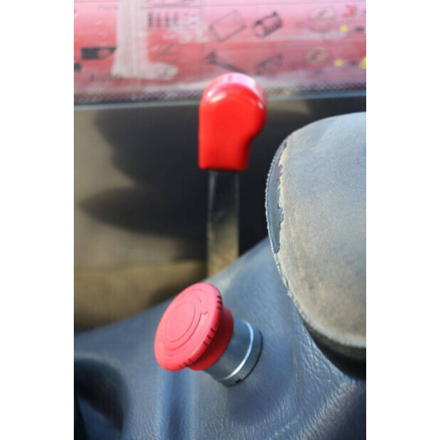 2012 Manitou MLT 840-137-44790833