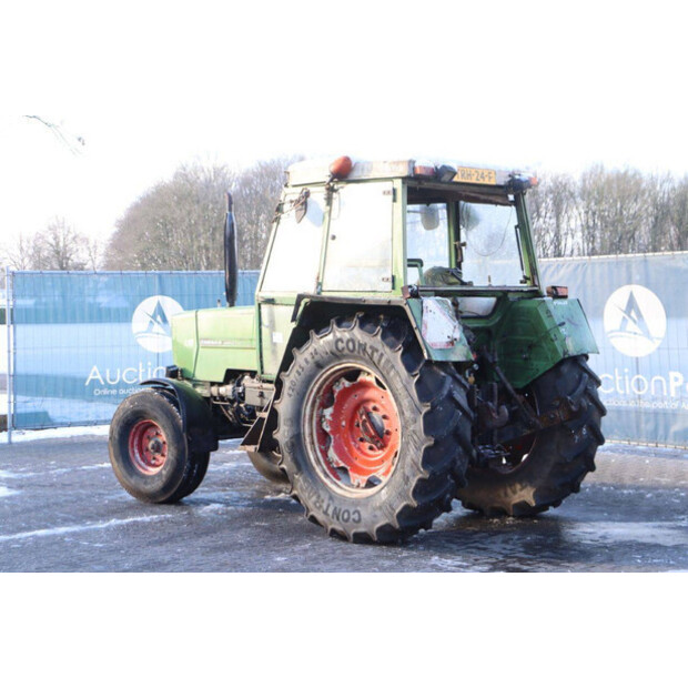 1984 فندت FARMER 305 LS-44790851