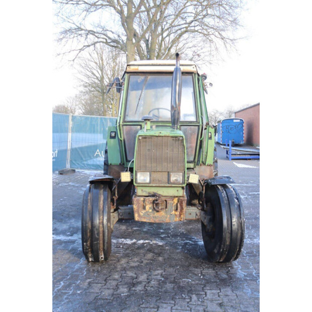 1984 فندت FARMER 305 LS-44790855