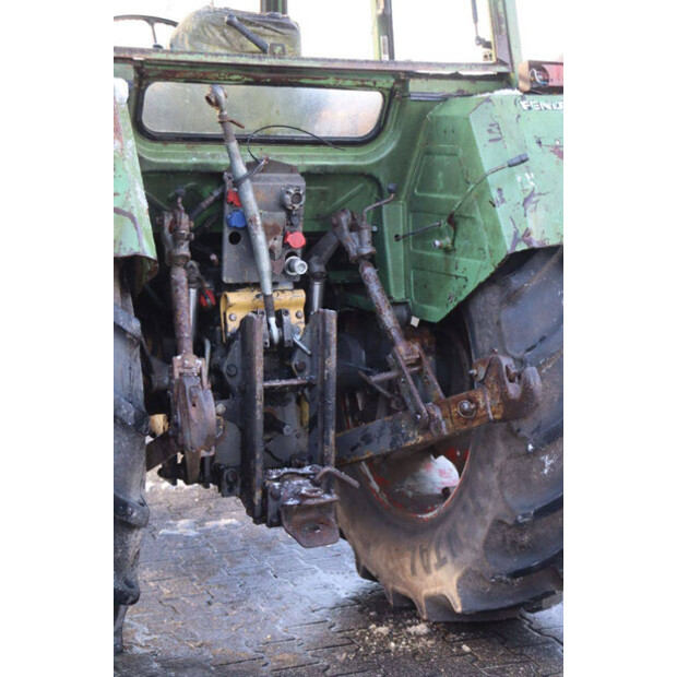 1984 فندت FARMER 305 LS-44790863