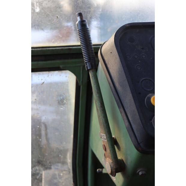 1984 فندت FARMER 305 LS-44790875