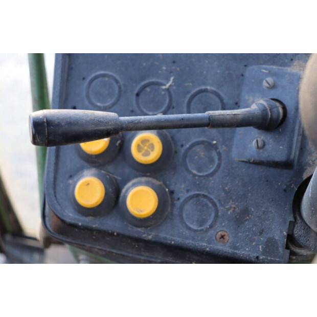 1984 فندت FARMER 305 LS-44790876