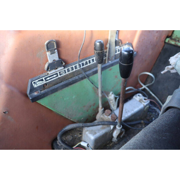 1984 فندت FARMER 305 LS-44790880