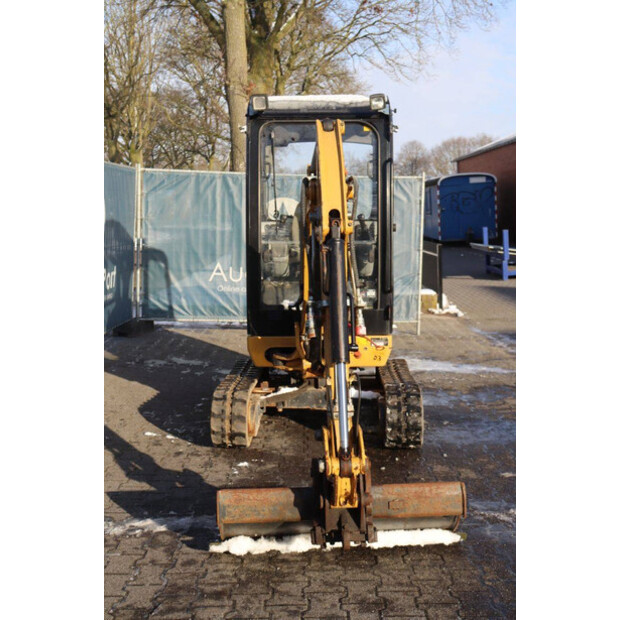 2018 Caterpillar 301.7D-44790894