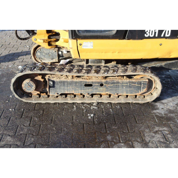 2018 Caterpillar 301.7D-44790904