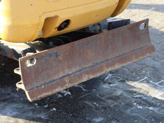 2018-caterpillar-301-7d-1402213-44790907