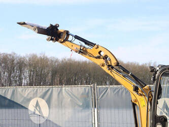 2018-caterpillar-301-7d-1402213-44790930