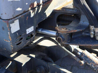 2009-hitachi-zx18-3clr-44790950