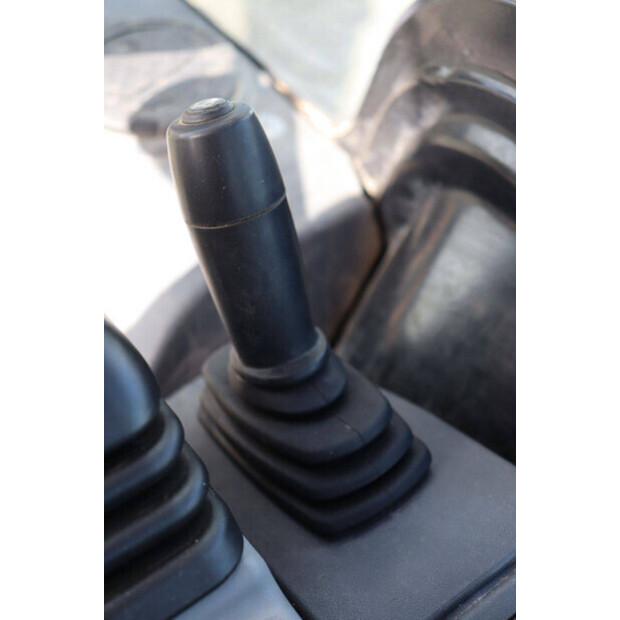 كاتربيلر 301.8-44791033