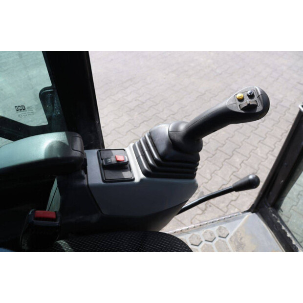 كاتربيلر 301.8-44791037