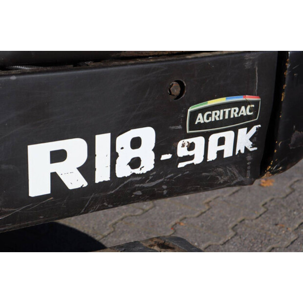 Hyundai ROBEX18-9AK-44791074