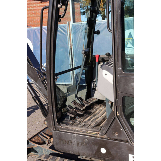 Hyundai ROBEX18-9AK-44791086