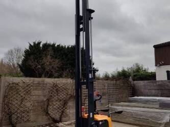 nycheki-ew15-44791258