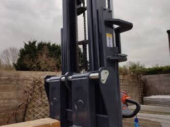 nycheki-ew15-44791260