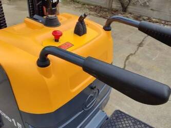 nycheki-ew15-44791274