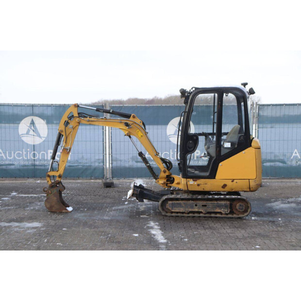 2018 كاتربيلر 301.7D-44791485