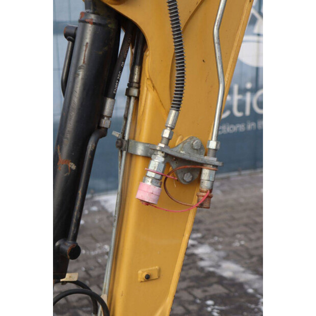 2018 كاتربيلر 301.7D-44791496