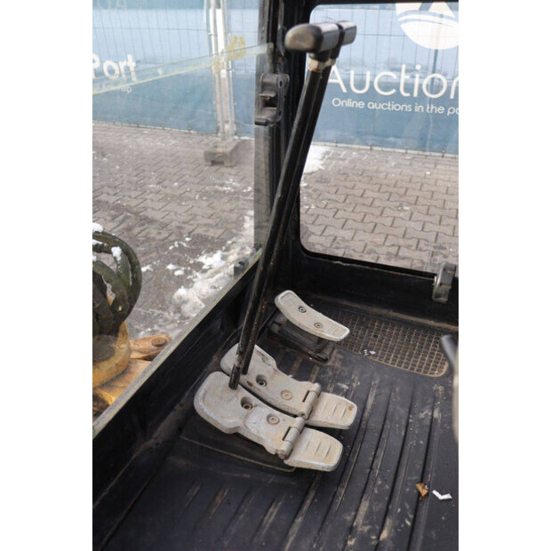 2018 كاتربيلر 301.7D-44791509