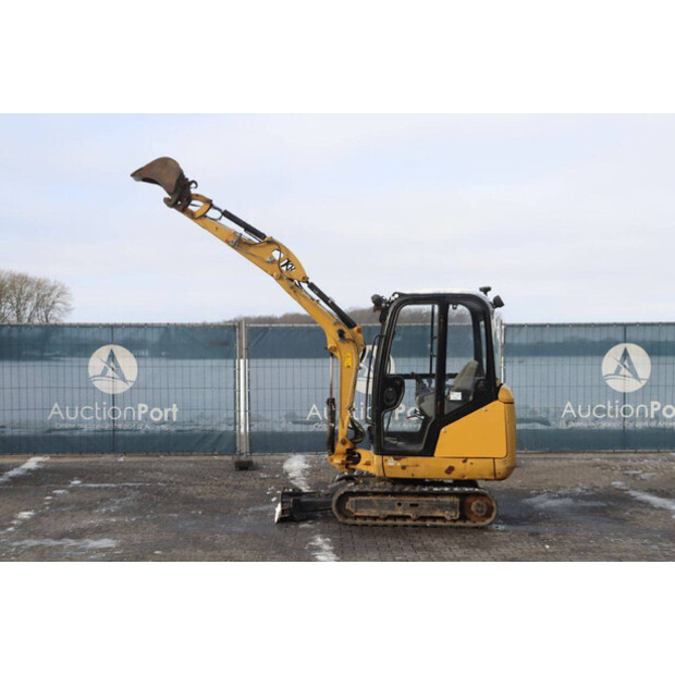 2018 كاتربيلر 301.7D-44791524