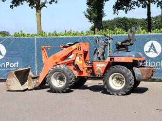 2011-kubota-r520nh-1402236-44791569