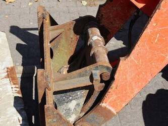 2011-kubota-r520nh-1402236-44791577