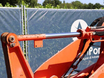 2011-kubota-r520nh-1402236-44791581