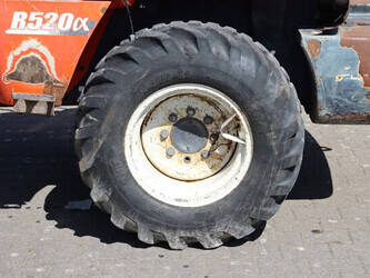 2011-kubota-r520nh-1402236-44791583