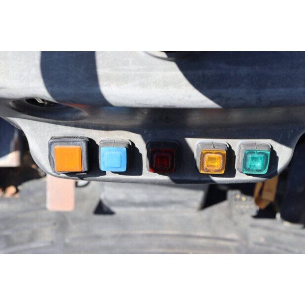 2011 كوبوتا R520NH-44791594