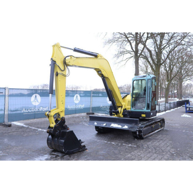 2015 YANMAR VIO80-44791735