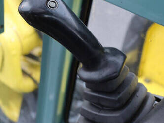 2015-yanmar-vio80-1402240-44791750