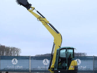 2015-yanmar-vio80-1402240-44791760